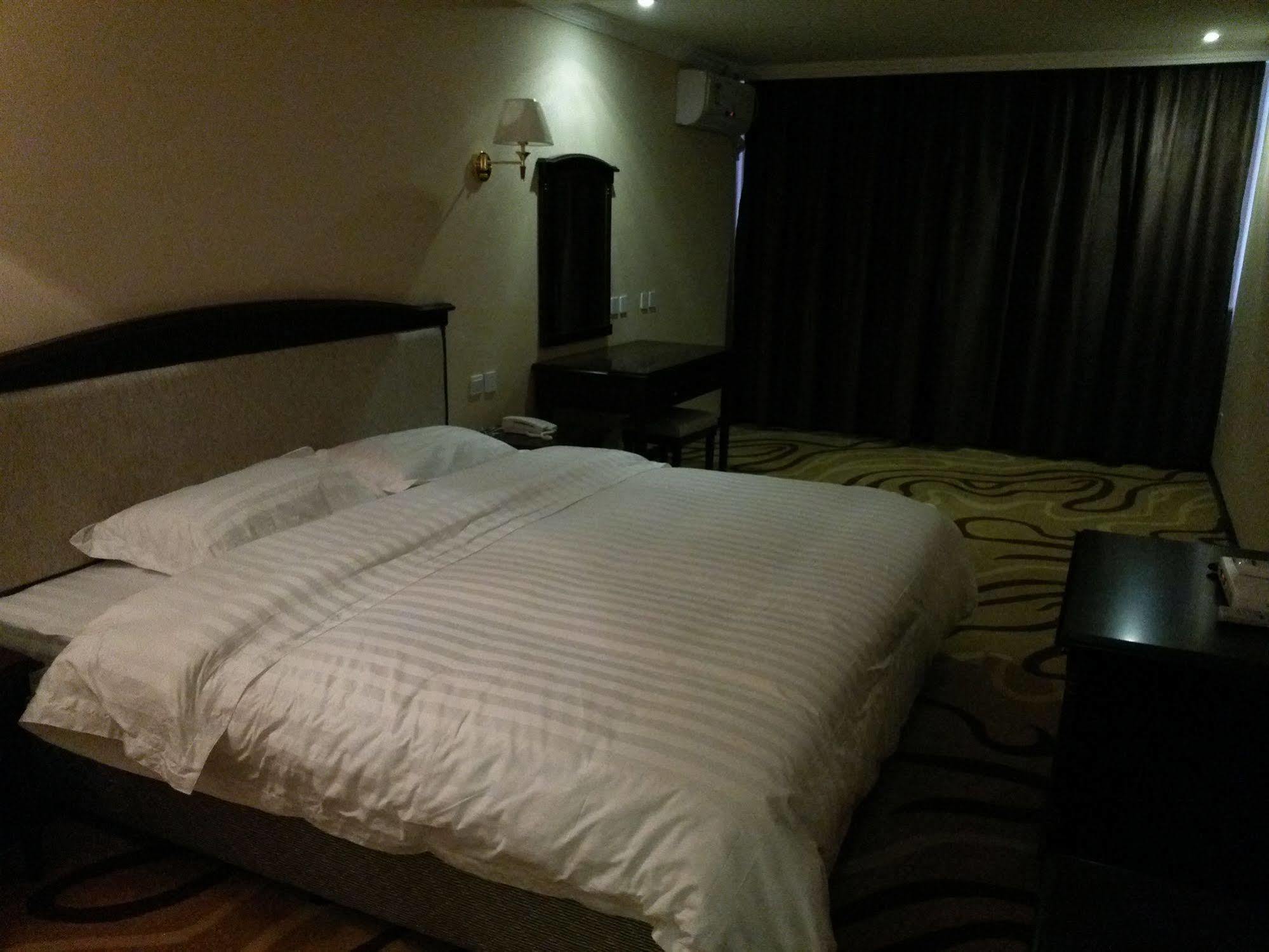 Chengdu Airport Ruijia Hotel Εξωτερικό φωτογραφία