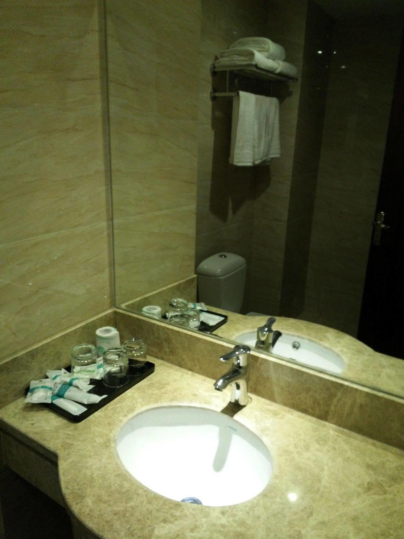 Chengdu Airport Ruijia Hotel Εξωτερικό φωτογραφία